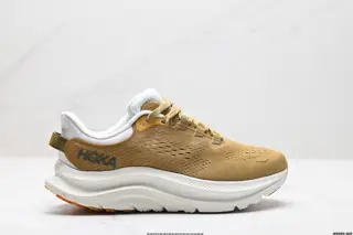 The HOKA brand comes from the Maori language of New Zealand. HOKA means earth 1147930