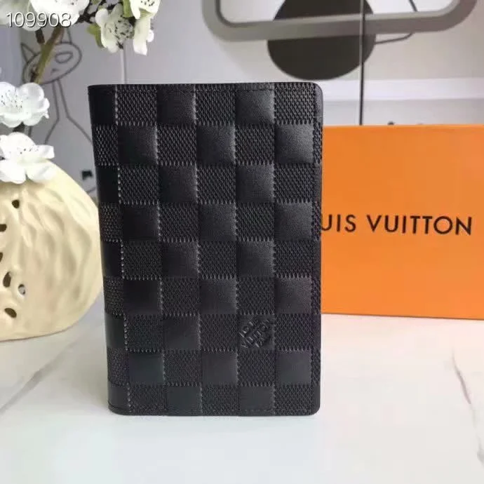 Louis Vuitton Wallet