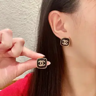 Chanel vintage earrings