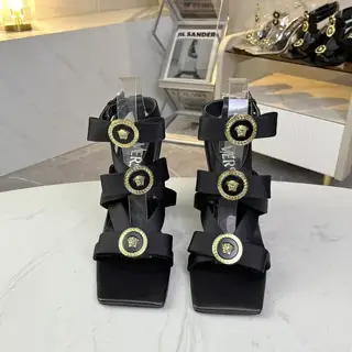 Versace new square-toed thick-heeled sandals