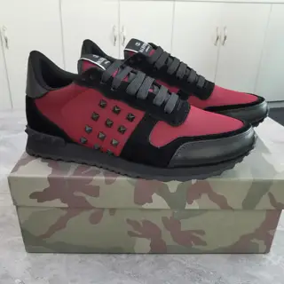 Valentino casual sports shoes