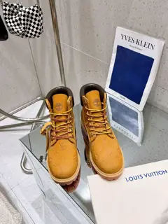 Louis Vuitton x Timberland co-branded yellow boots ankle boots