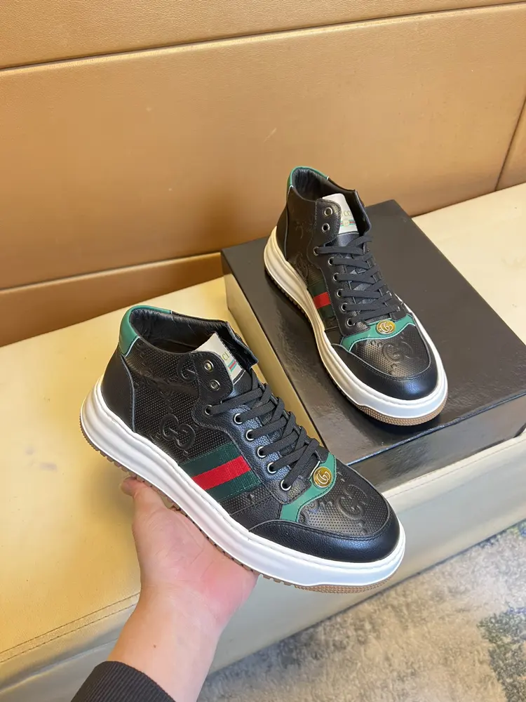 Gucci high-top casual sneakers. Casual loafers original leather Pig lining (no fading and