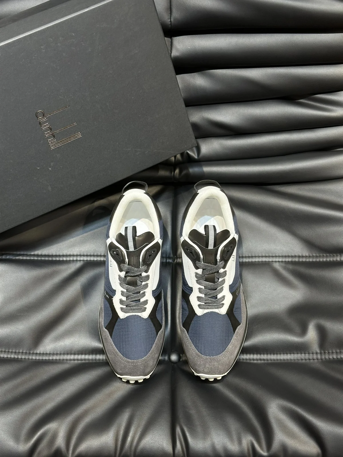 Dunhill men’s lace-up casual shoes