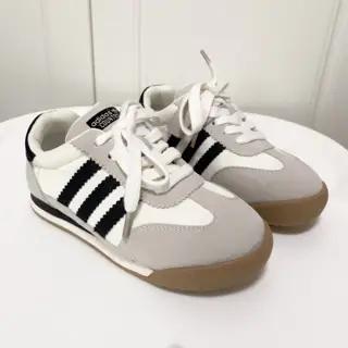 adidas retro versatile and comfortable casual running shoes