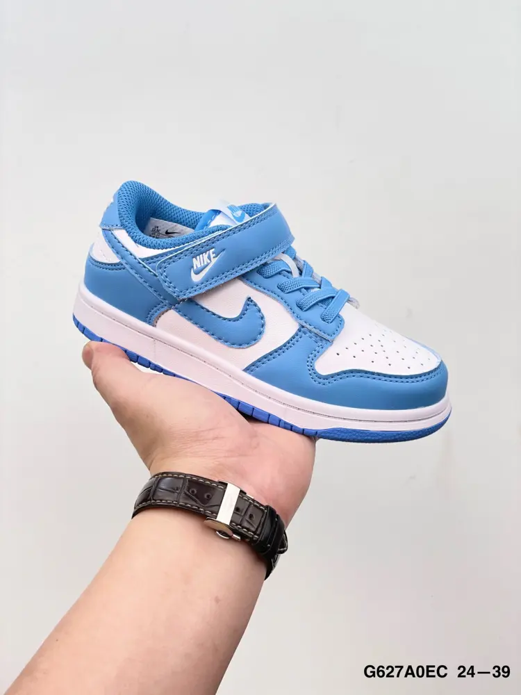 Nike SB Dunk Low SB Dunk Series Retro Leisure Sports Skateboard Shoes. Soft and comfortable