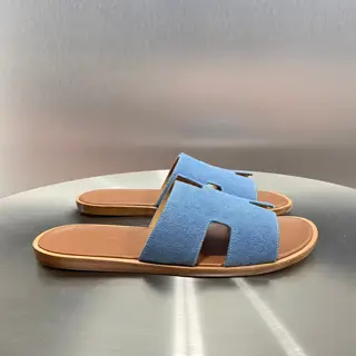 Hermès Classic H Slippers ~ High-end men’s sandals• beach shoes slippers ~ counter