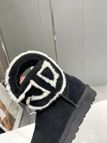 UGG autumn and winter new joint snow boots comfortable flat solid color round head