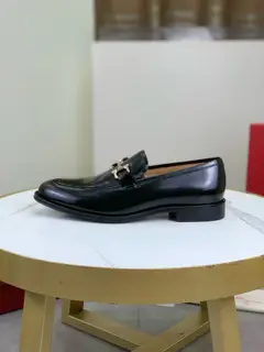 Salvatore Ferragamo business formal leather shoes