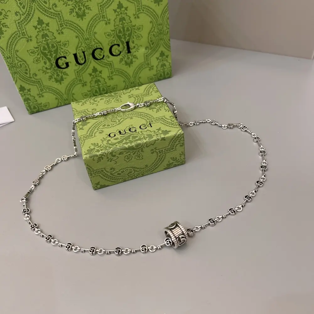 Gucci necklace