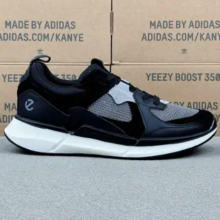 ECCO versatile casual style Shoes
