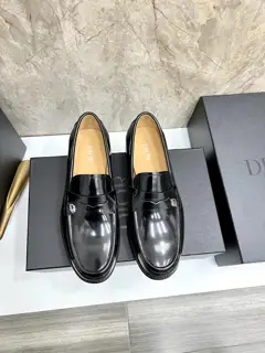 Dior men’s boutique loafer