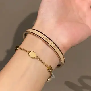 Celine Arc de Triomphe multi-element agate bull’s eye stone bracelet
