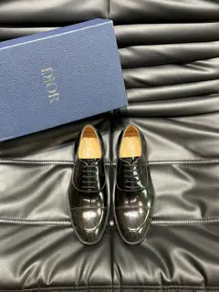 Dior men’s formal leather shoes with large soles