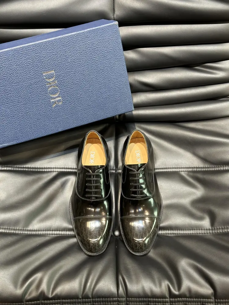 Dior men’s formal leather shoes with large soles