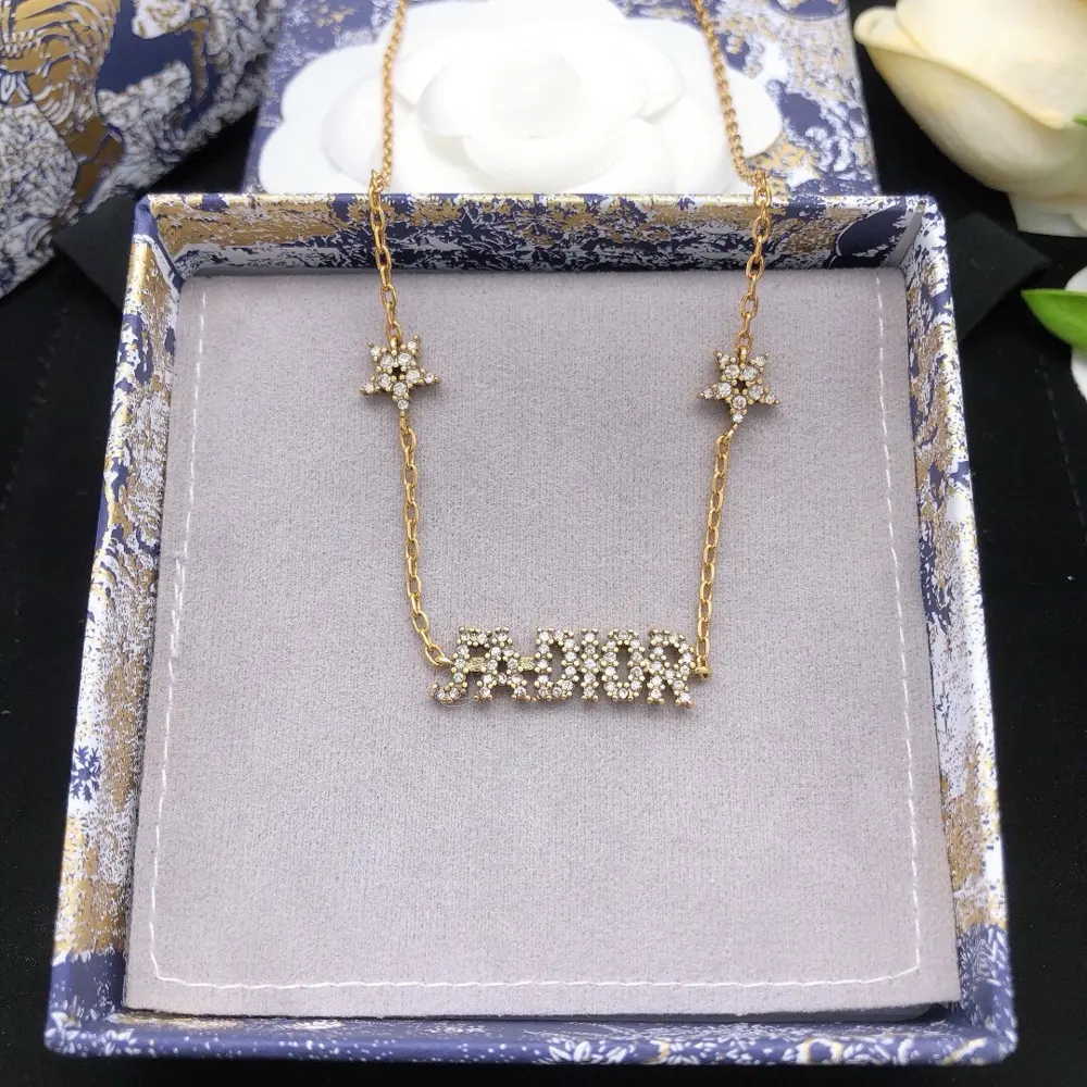 Dior new JADIOR star necklace
