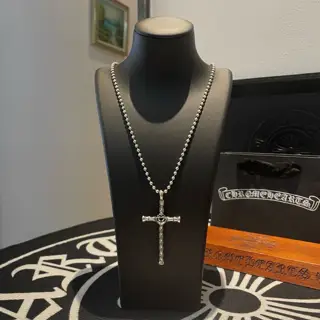 Chrome Hearts Classic Retro Round Bead Necklace Personalized Cross Pendant Concave and