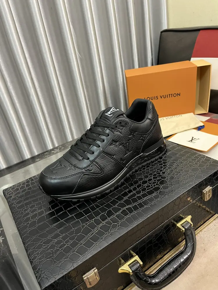 Louis Vuitton latest fashion casual shoes