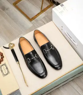 Gucci formal shoes Italy Imported cowhide + top imported water-dyed cowhide lining Finely