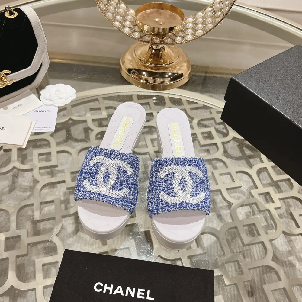 Chanel classic wedge heel thick sole slippers classic color