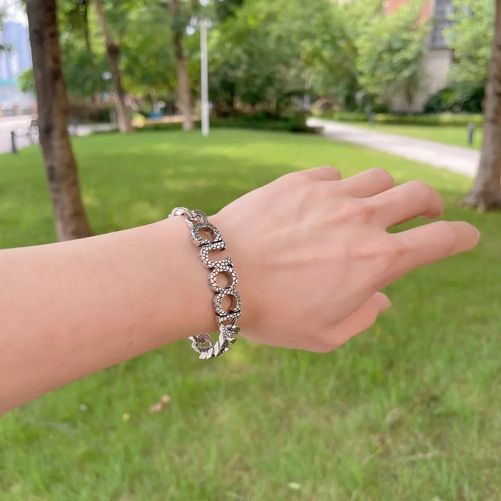 Gucci bracelet size 18-20-22