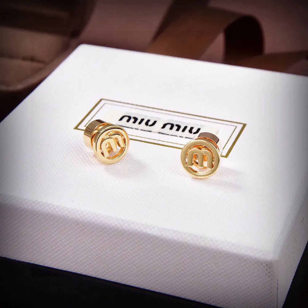 miumiu letter earrings