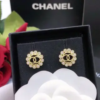 Chanel Round ⭕ Double C Diamond Earrings