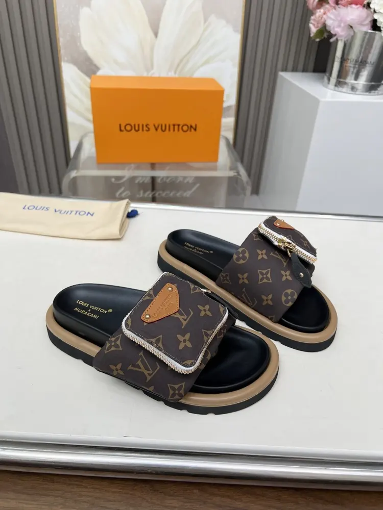 Louis Vuitton Spring and Summer New Slippers