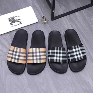 BURBERRY Couple slippers