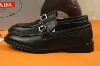 Prada casual leather shoes