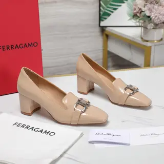 Salvatore Ferragamo Ferragamo 2024 Spring and Summer new classic F-buckle deep-mouth