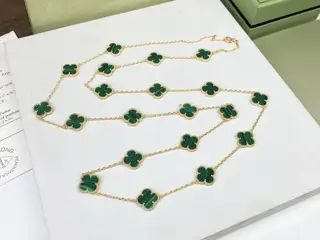 Van Cleef & Arpels Twenty-leaf Clover Necklace