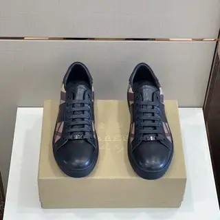BURBERRY Men’s Casual Shoes