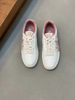 AMIRI couple’s bone shoes