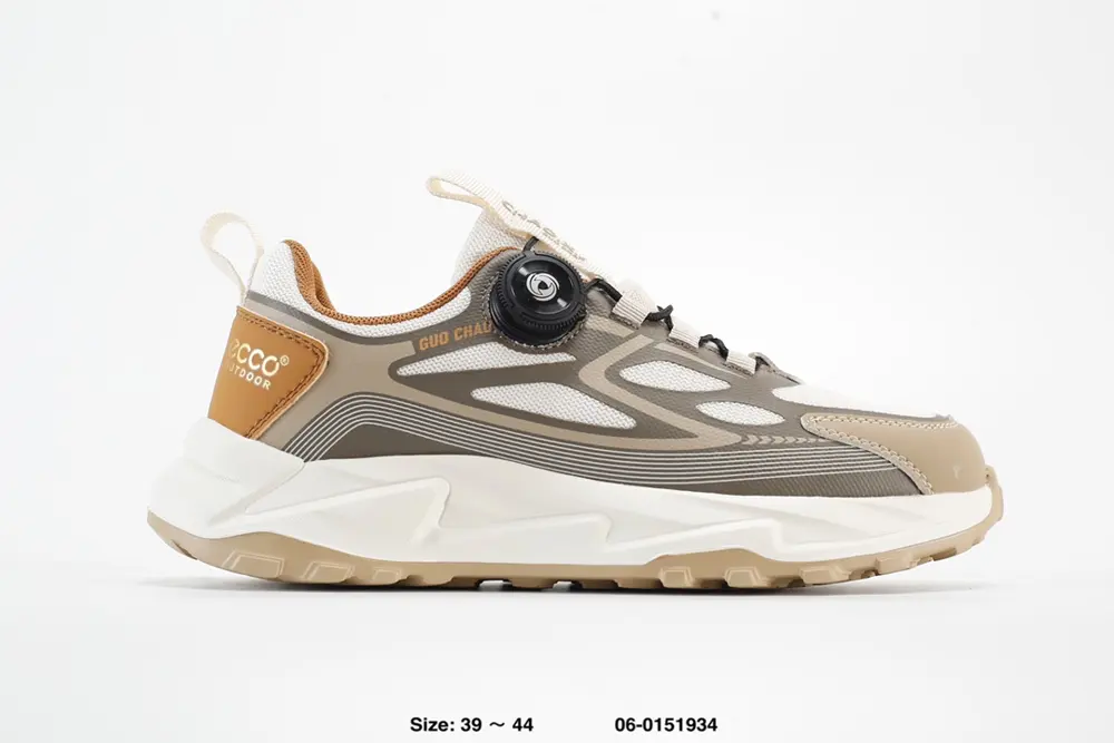 ECCO new versatile casual style
