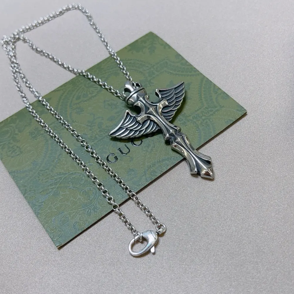 The latest Gucci necklace