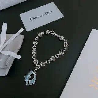 Dior bracelet couple style