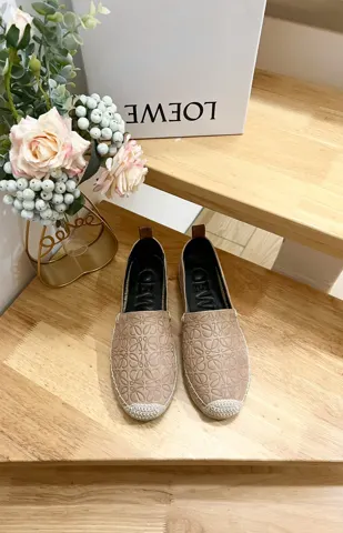 Loewe fisherman shoes