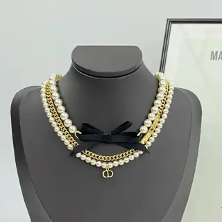 DIOR necklace hot-selling model is now on sale