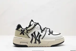 MLB Chunky Liner New York Yankees Senior Shoes Series Low-top Daddy Style Lightweight