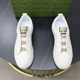 GUCCI men’s fashion casual shoes