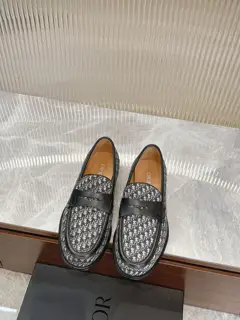 Dior Timeless loafers embody classic elegance. Elegant appearance with slender silhouette