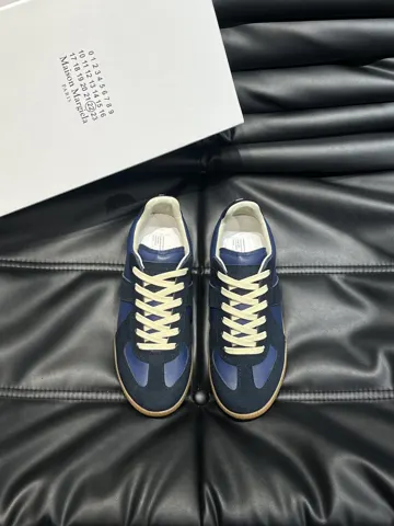 Maison Margiela MM6 Retro Derby Shoes This replica is a leather-stitched Derby shoe. The