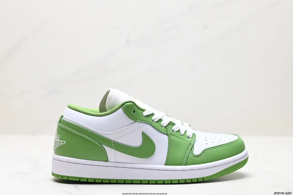 Nike Air Jordan 1 Low Sneakers DX4375-800