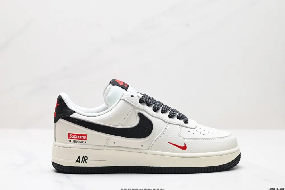 Nike AIR FORCE 1’07 Sneakers DH9888-005
