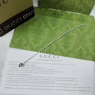 The second chapter of the Adidas X GUcci joint series begins. The webbing and GG letter