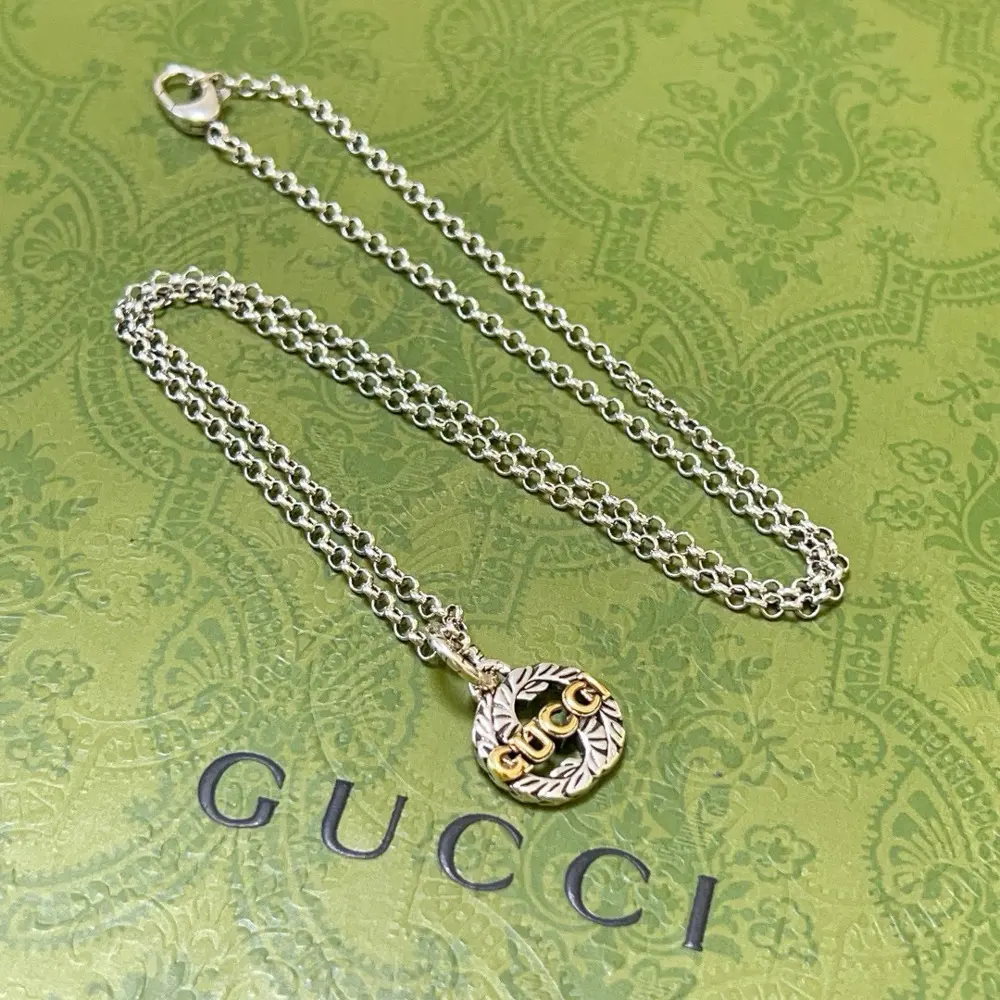 GucciThe latest Gucci necklace with a higher grade chain