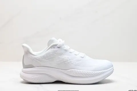 HOKA This brand comes from the Maori language of New Zealand. HOKA means earth 1147833