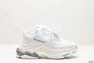 Balenciaga dad shoes Deconstructionism perfectly interprets the new fashion Balenciaga
