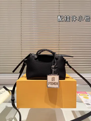 Fendi Shoulder Bag